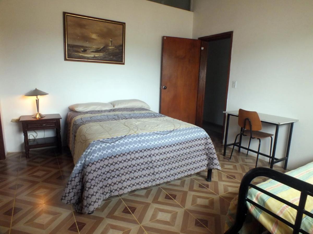 Quito Eco Lodge Airport - B&B タバベラ エクステリア 写真