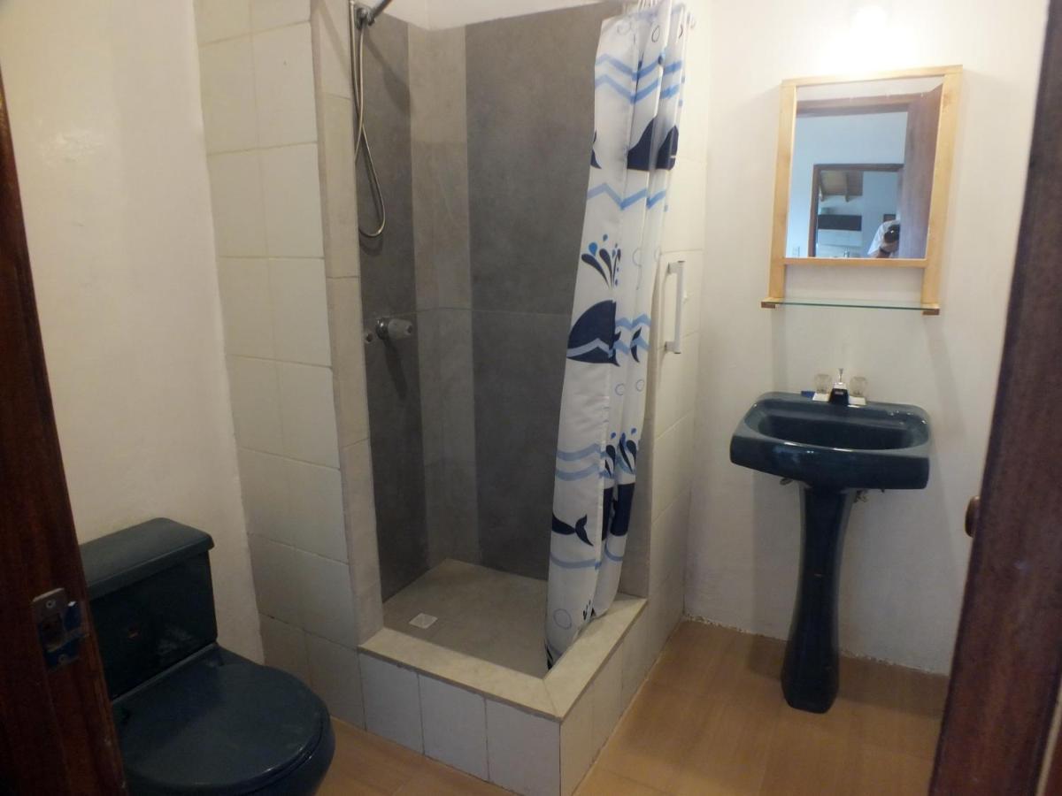 Quito Eco Lodge Airport - B&B タバベラ エクステリア 写真